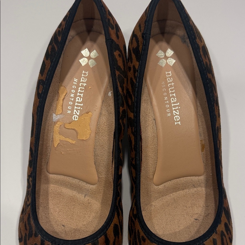 Naturalizer Leopard Print Heels - Picture 4 of 8